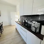Living Rebuli 5 Daire Leitendorf