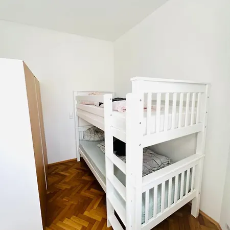 Apartment Living Rebuli 5 *