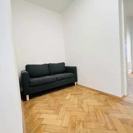 Living Rebuli 5 Apartment Leitendorf